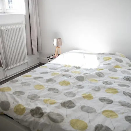 Splendid bright spacious&stylish apt *